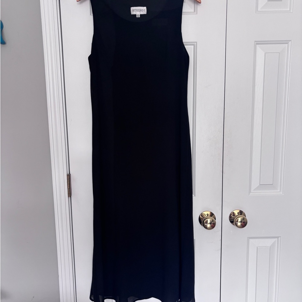 Studio I Black Layered Long Sleeveless Midi Dress